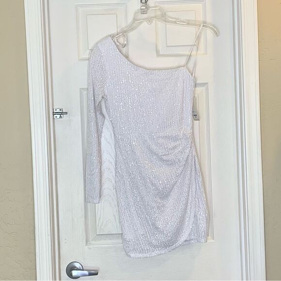 Francesca's Samantha One Shoulder Mini Dress White Size Medium - Picture 13 of 14